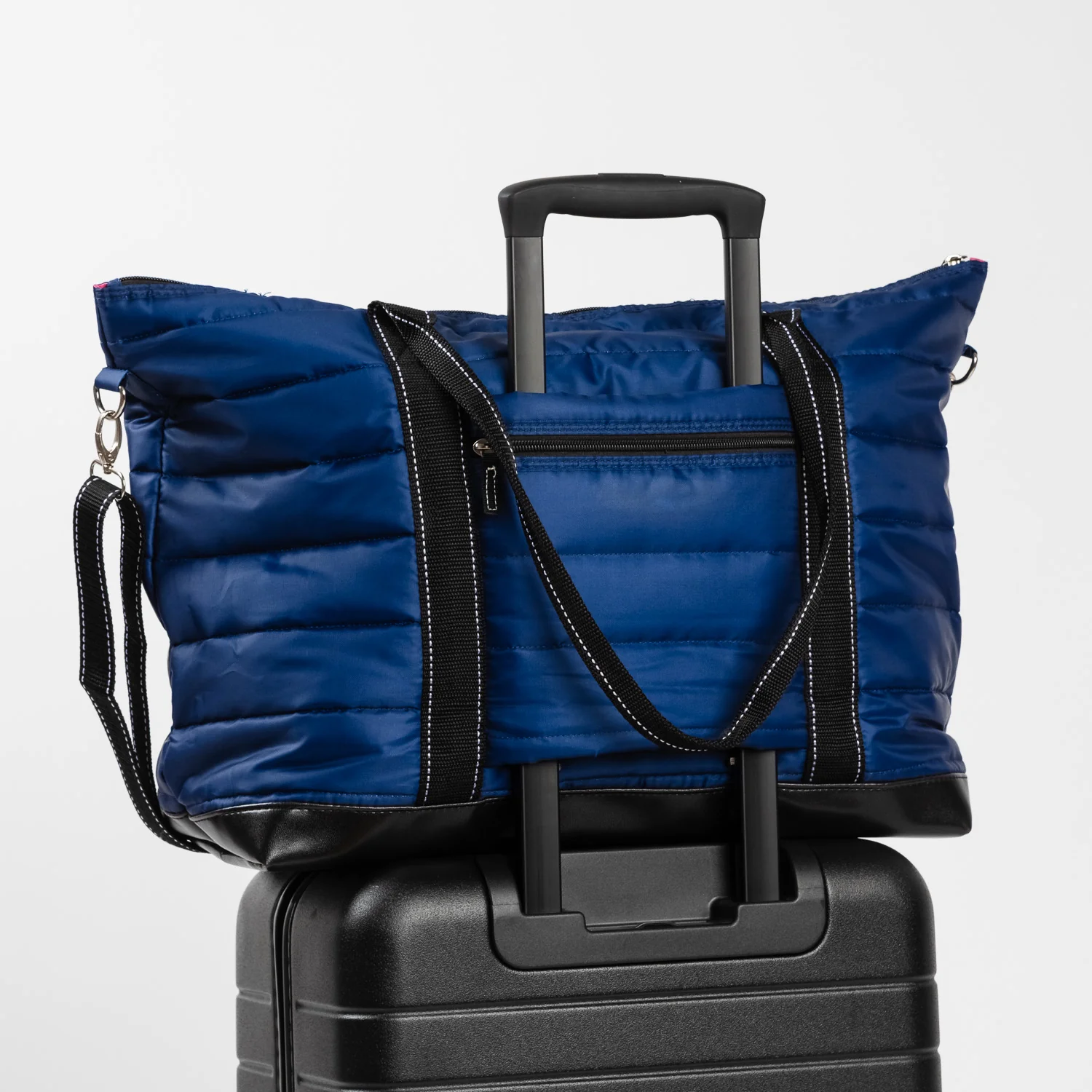 Triple Advisor Travel Bag - Image 6
