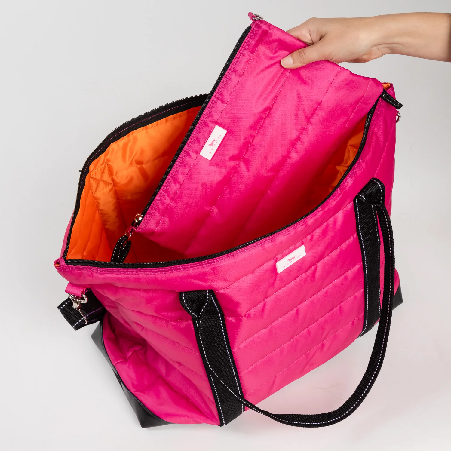 Triple Advisor Travel Bag - Image 3