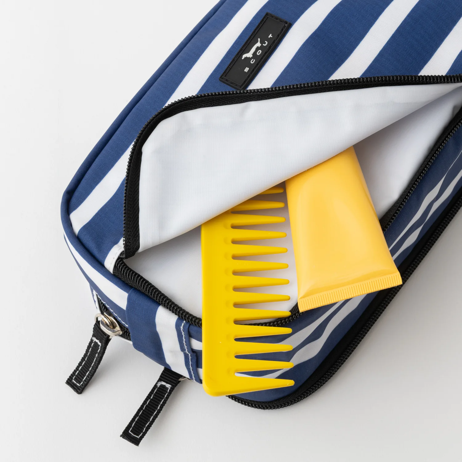 3-Way Toiletry Bag - Image 5