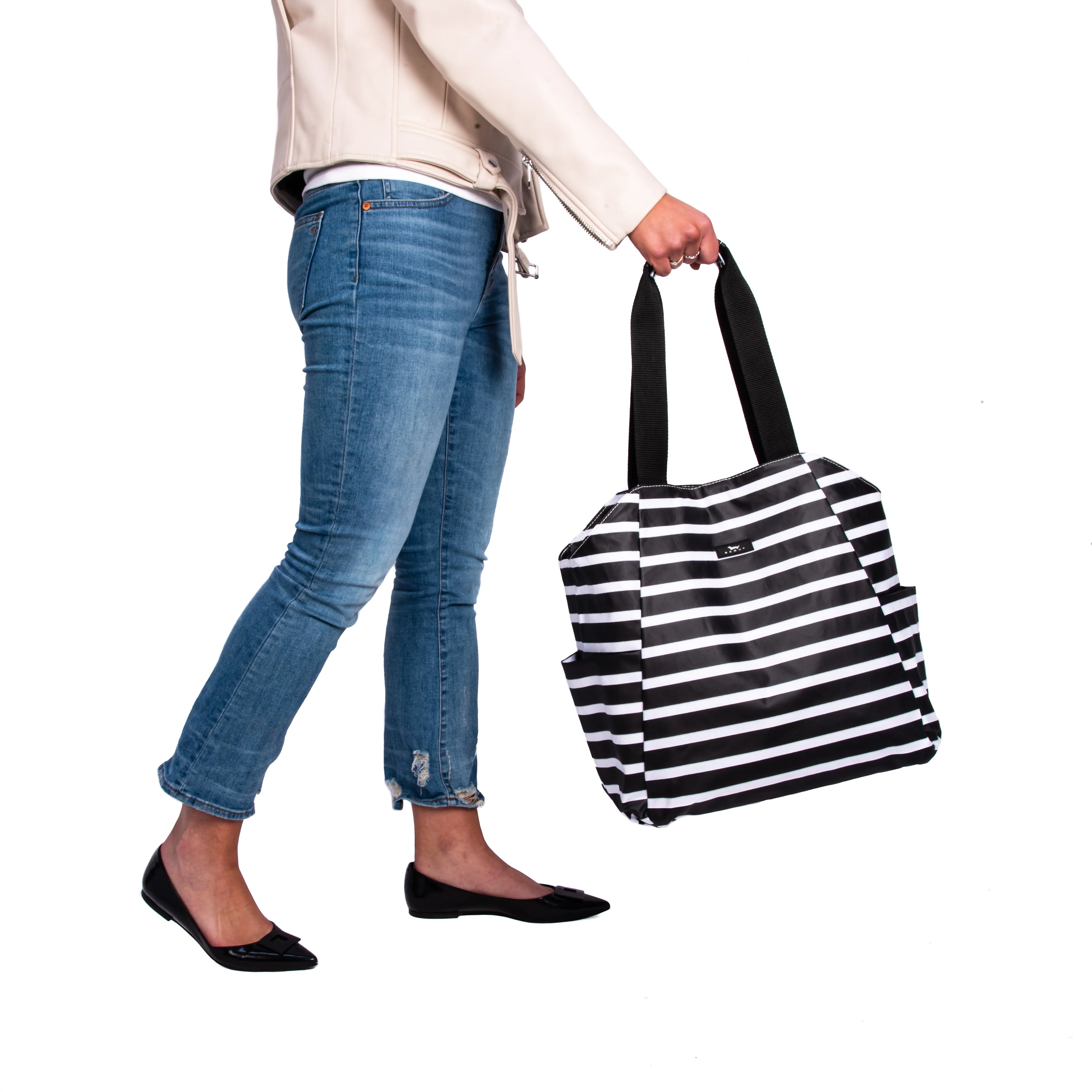 The Daily Tote - Image 2