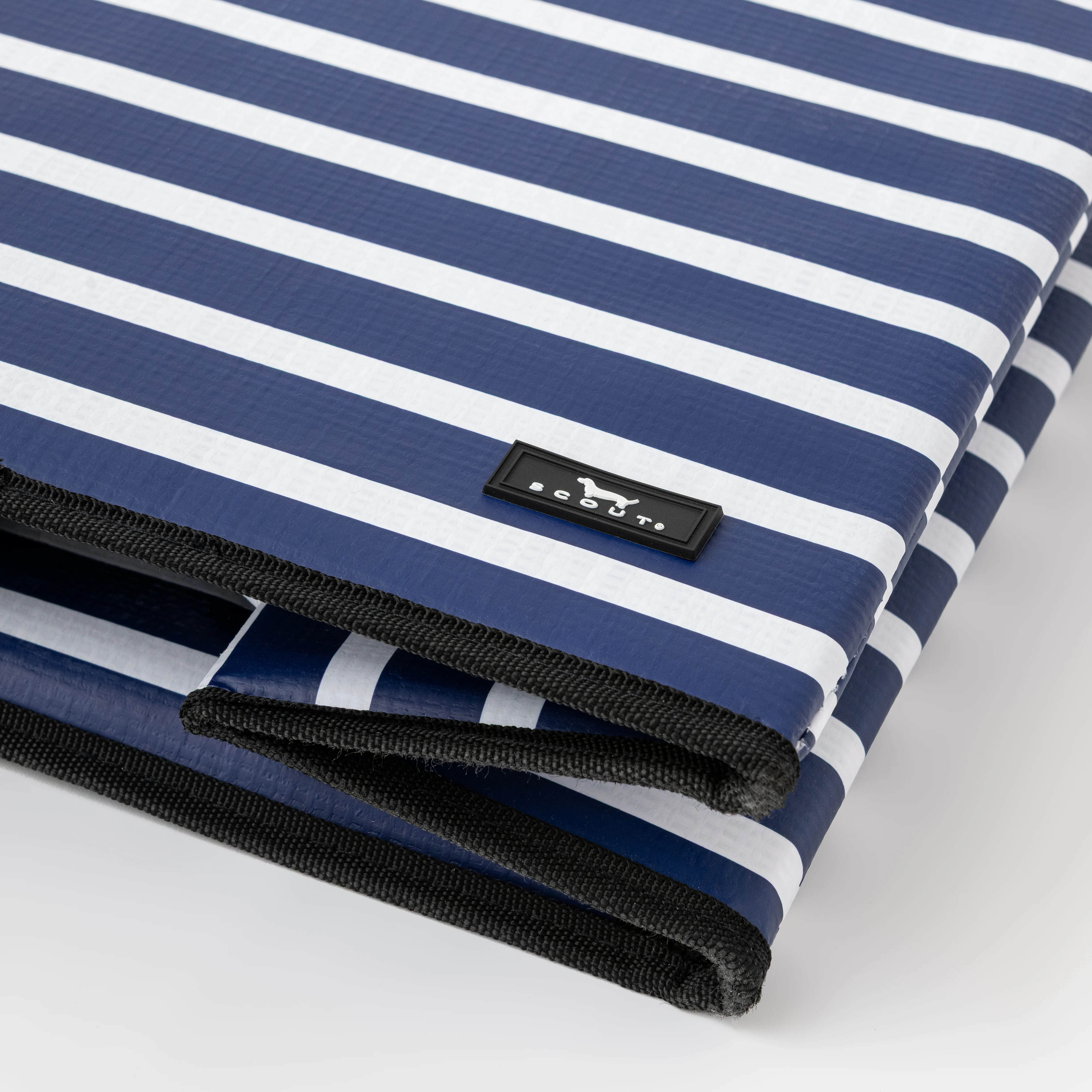 Hang-10 Storage Bin - Image 4