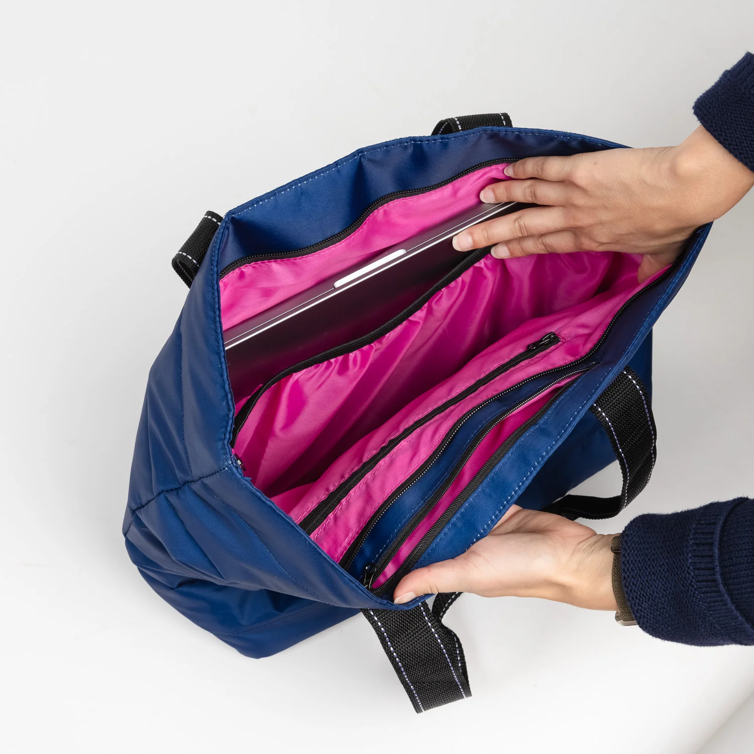 Layover Tote - Image 3