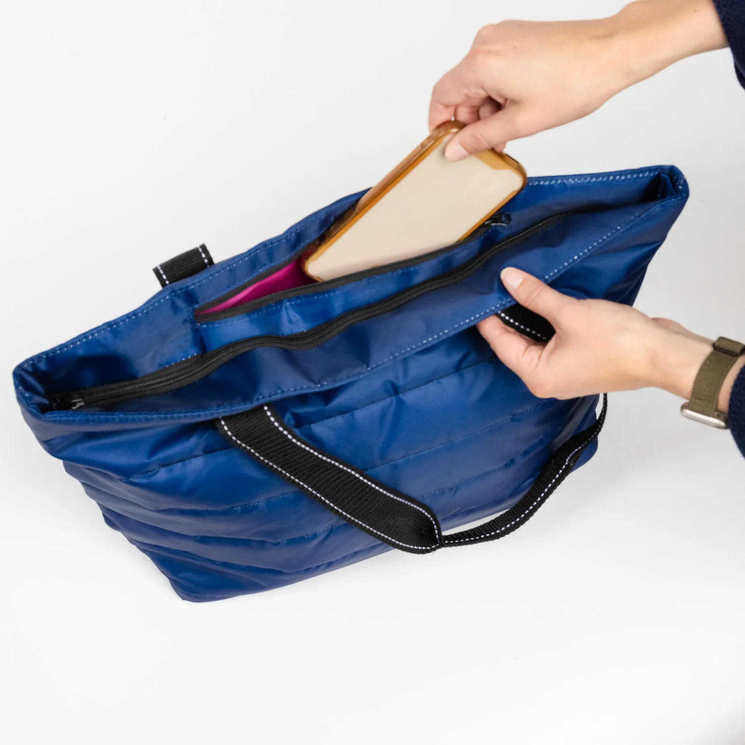 Layover Tote - Image 4
