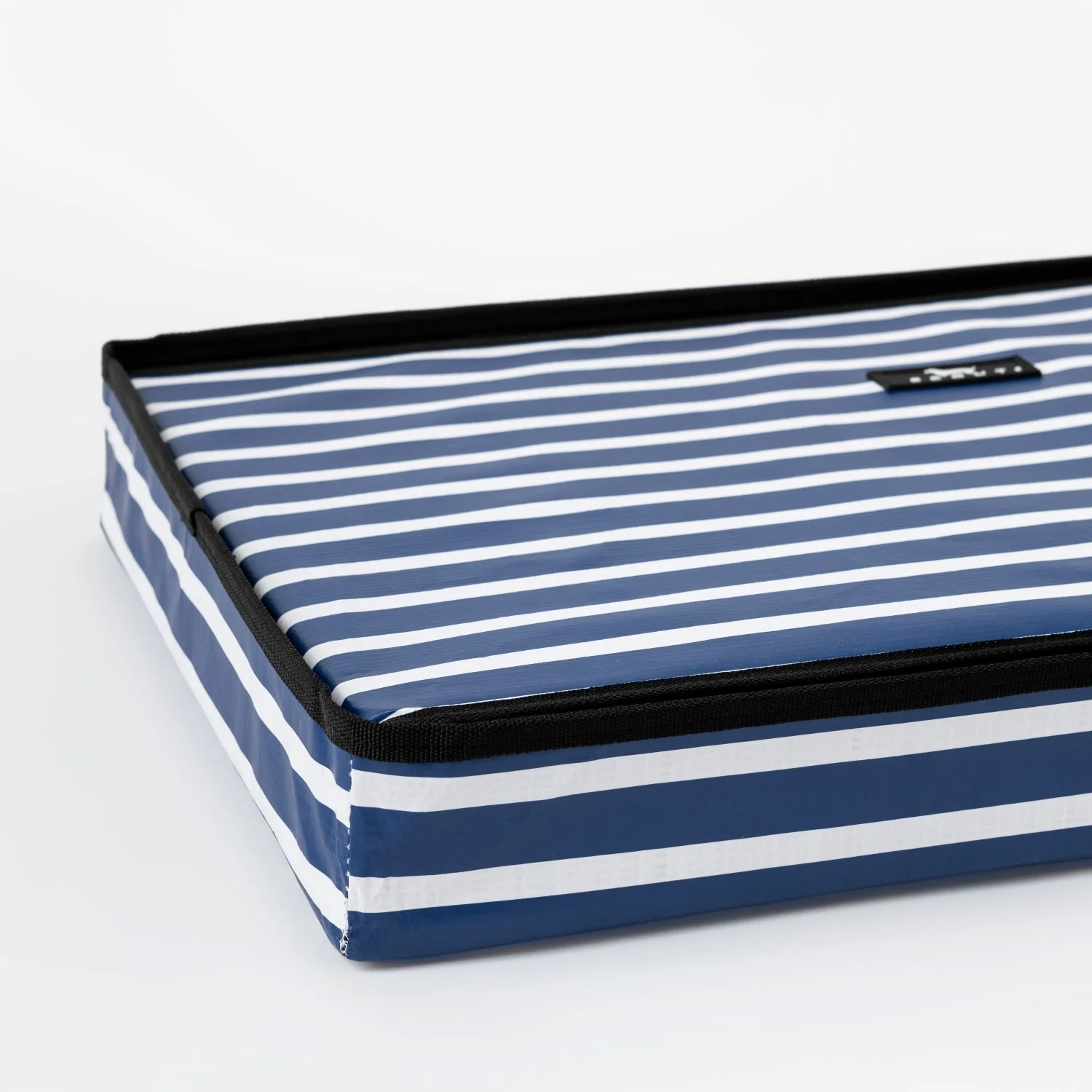 Rump Roost Storage Bin X-Large - Image 4